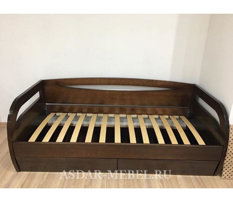 Деревянная детская кровать Малютка 2