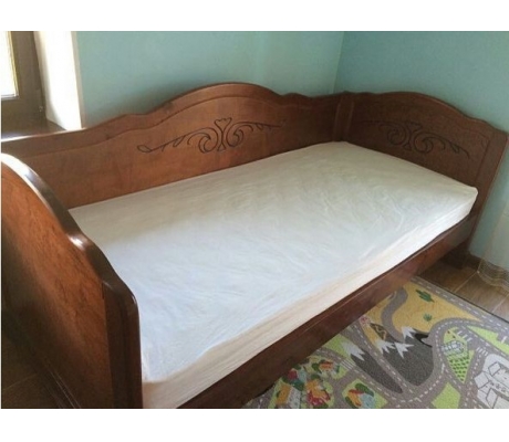 Деревянная кровать для дачи Муза 3 спинки