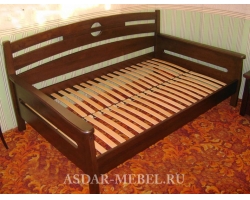 Деревянная кровать Луи