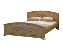 Деревянная кровать для дачи Гера
